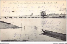 ABJP4-37-0346 - TOWERS - the city and the stone bridge seen from the port dock