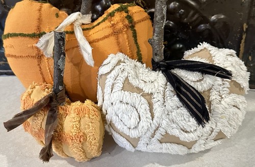 NEW Set Of 3 Handmade Fall Chenille Pumpkins Autumn Halloween So Cute!! - Picture 4 of 9