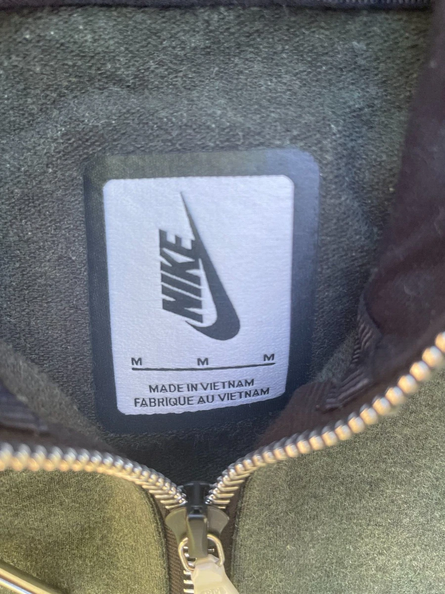 Nikelab australia top
