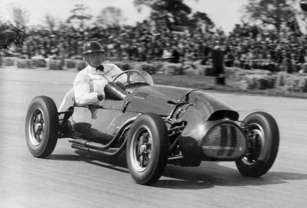 British Racing Driver Mike Hawthorn Driving Copper 1791 Cc 1952 Old Photo