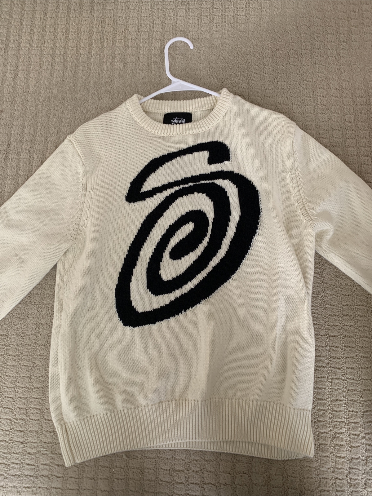 Купить Stussy Curly S knit sweater RARE white large на Аукцион из Америки с  доставкой в Россию, Украину, Казахстан