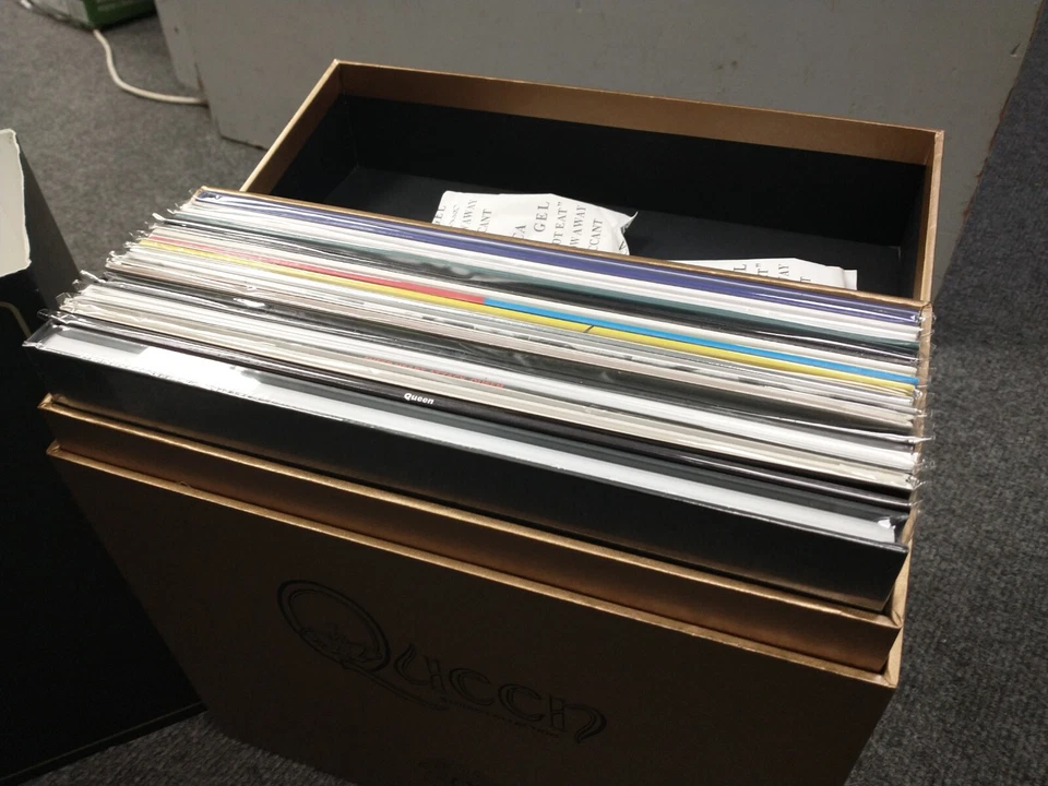 queen studio collection vinyl - Image 4 of 4