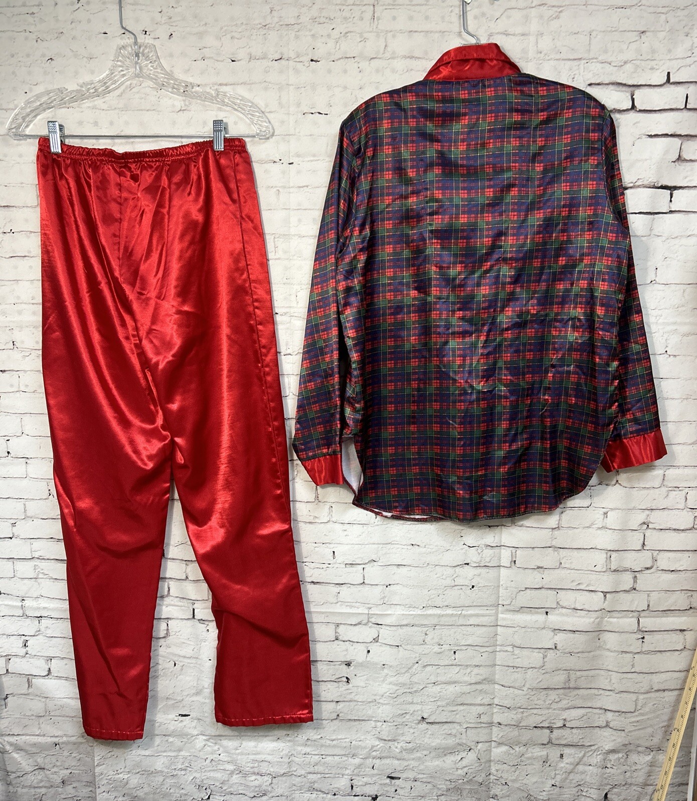Kathryn Pajama Set Red Plaid Women Size Medium Vintage Christmas Silky Vintage