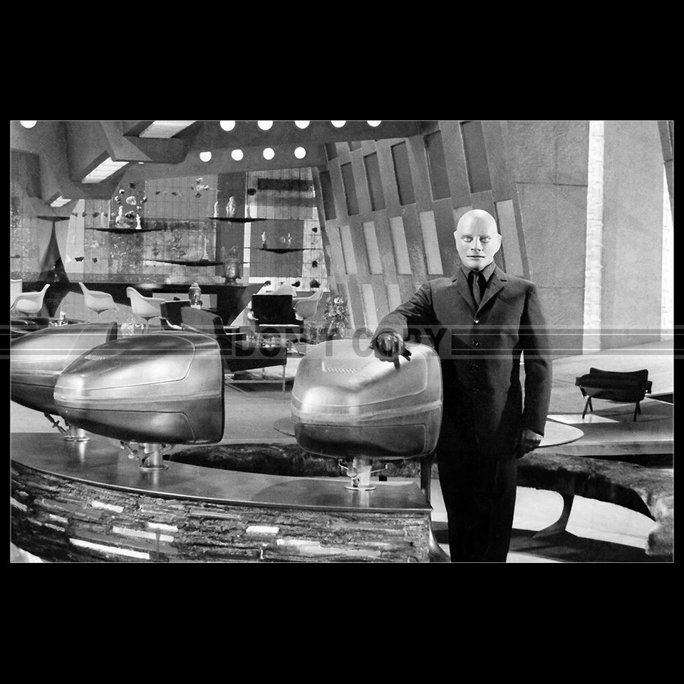 Photo F.012723 JEAN MARAIS (FANTÔMAS SE DÉCHAINE) 1965 - Photo 1/1