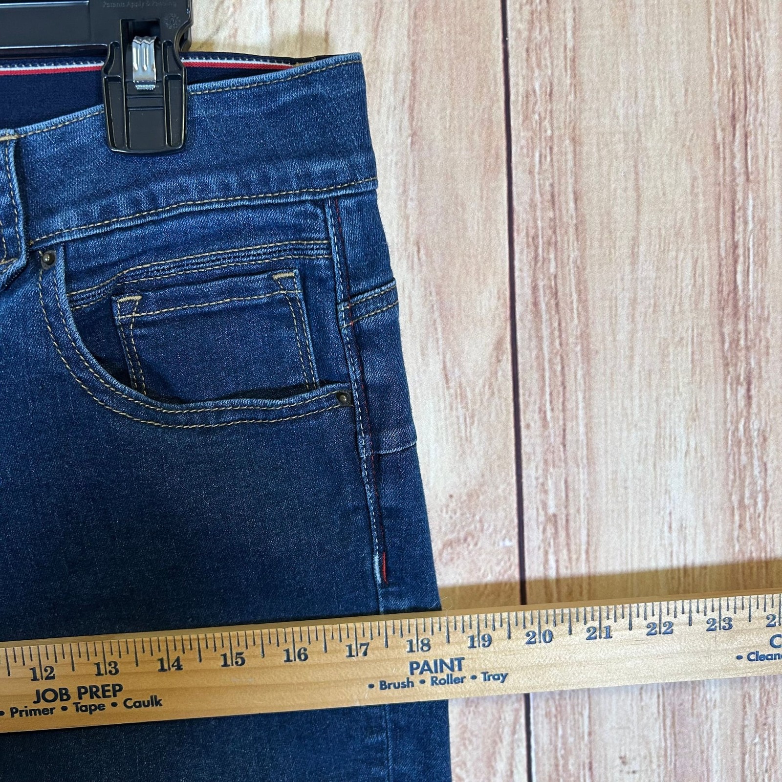 Tommy Hilfiger Womens Jeans Sz 12 Large Mid Rise Stretch Denim Cropped #215 thumbnail 16