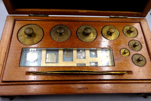 Antique Wood Cased Apothecary / Assayer Scales - Complete - Made in Germany
