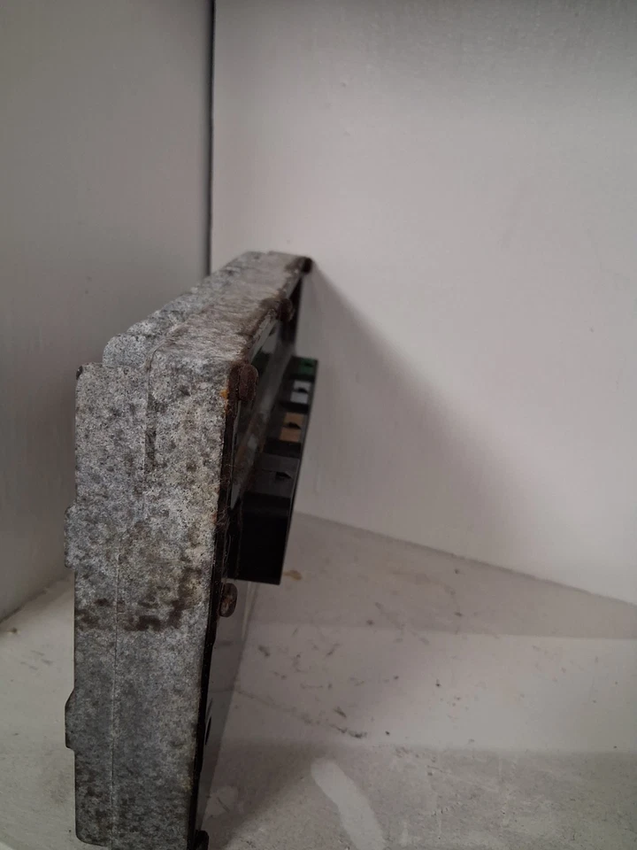 Unidad de control del motor P05033291AD 2004-2005 Chrysler PT Cruiser 2,4 L ECU ECM PCM. Foto 4 de 4