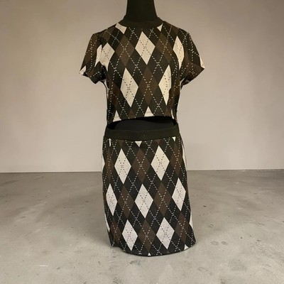 Divided Argyle Pattern Cutout Dress (H&M)