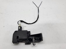 Mercedes W212  Schloss Stellmotor Tankdeckel Tankklappe  A2048200072   (02)