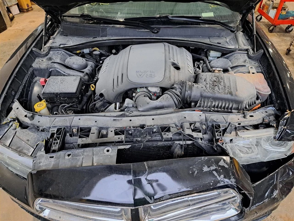 Cargador Sku #4227629 2014 husillo delantero lado pasajero Rh Foto 2 de 4