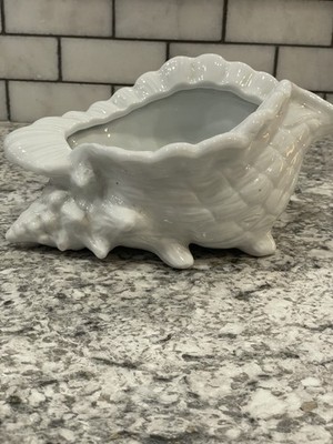 VTG White Ceramic Conch Shell Planter Seashell Figural Bowl Beach House Decor