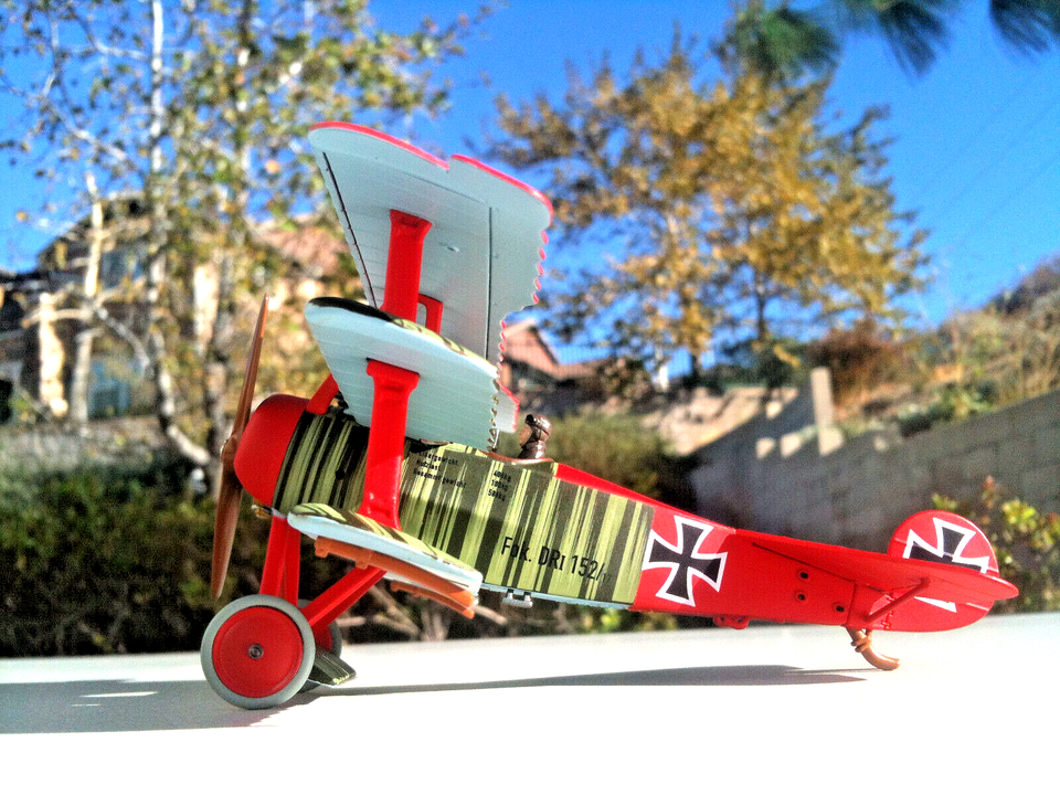 Modellino Aereo Corgi 1/48 Fokker Dr.I Triplane, Serie Aviation Archive, 155/17, JG 1 Flying Circus, Nuovo In Scatola