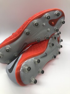 nike hypervenom phantom size 7