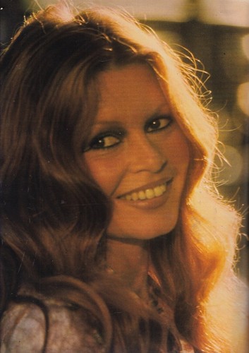 VOTRE BEAUTE 1976 MAKEUP BEAUTY BRIGITTE BARDOT FASHION SOFIA KIUKONNEN MODELS - Foto 4 di 11