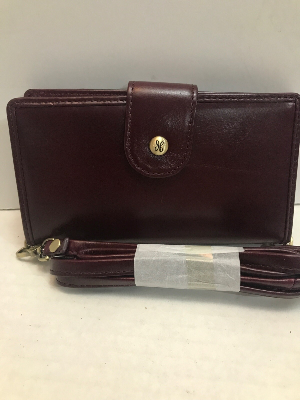 HOBO Apollo Deep Plum Purse Leather Crossbody Phone Holder Wallet NWT