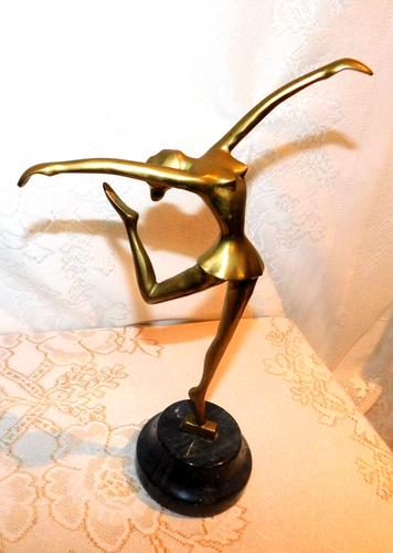 Statuina ballerina vintage in ottone e marmo - Foto 3 di 6