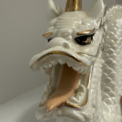 Vintage Yoshimi K Iridescent White & Gold Dragon Sea Serpent
