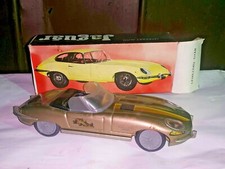 VINTAGE JAGUAR LEMEZARU GYAR E TYPE 1966 TIN TOY CAR FRICTION 1:18 ORIGINAL BOX