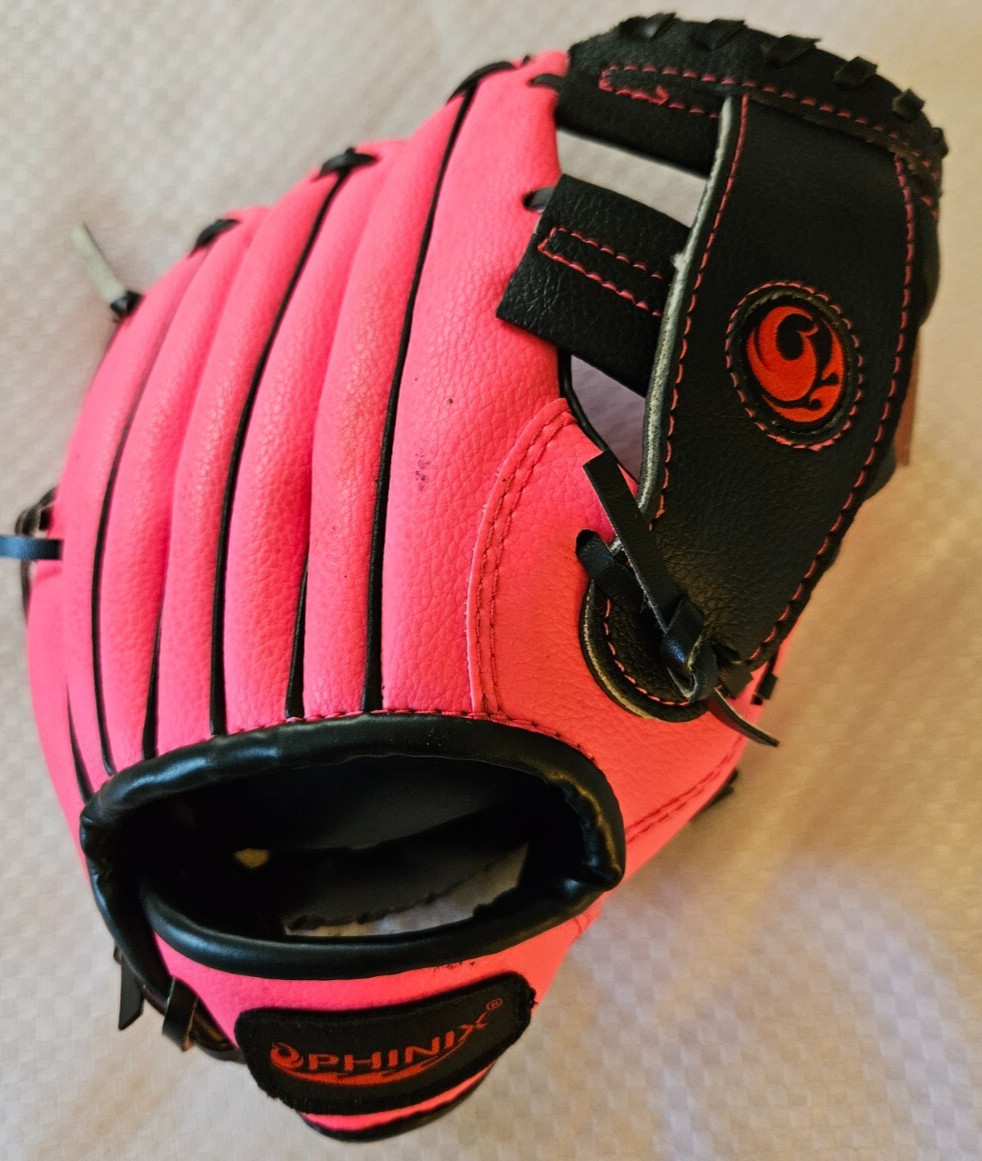 Hot Pink Phinix 10 Inch G41000-1 Baseball Glove/ Sporting Go