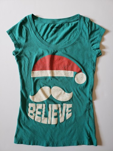 Stranded Santa Believe T-shirt Size 