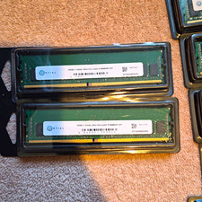 Crucial 32GB 2x32GB DDR4 Registered 288-Pin DIMM PC4-2400T-R OT1G32GB2X4D3