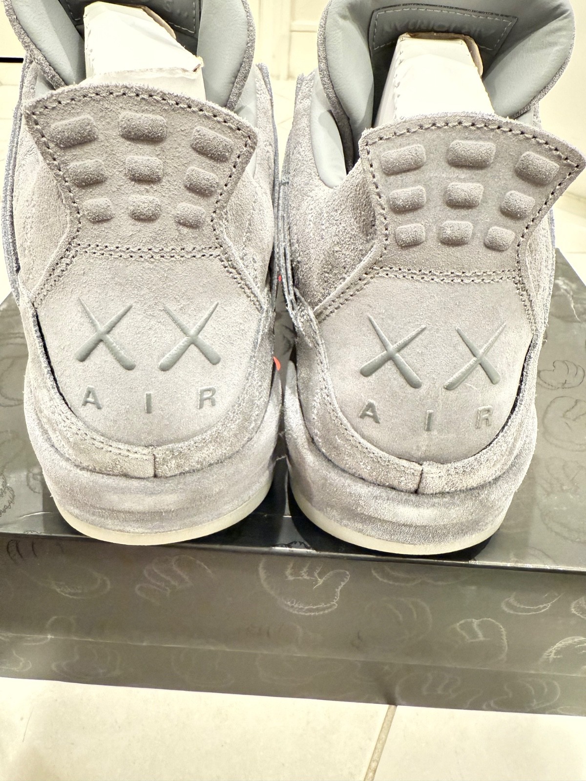 NIKE AIR JORDAN RETRO IV 4 KAWS COOL GREY 12 image 6