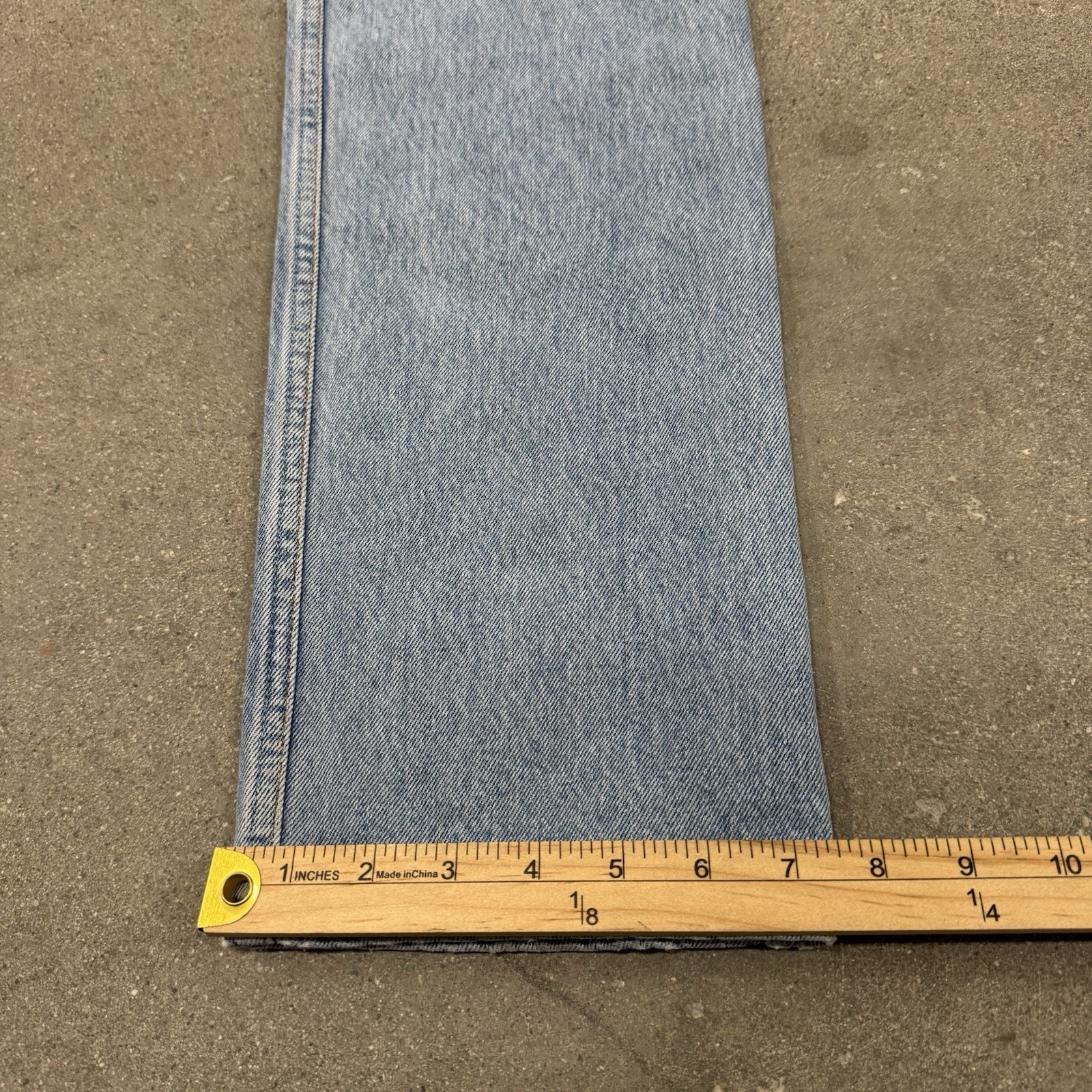 Vintage 90s Levi’s 501 Button Fly Denim Jeans 30x30 fit 28x28 Blue Grunge thumbnail 9