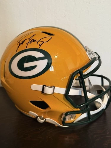 Brett Favre Full Size Green Bay Packers Signed Replica Helmet Beckett