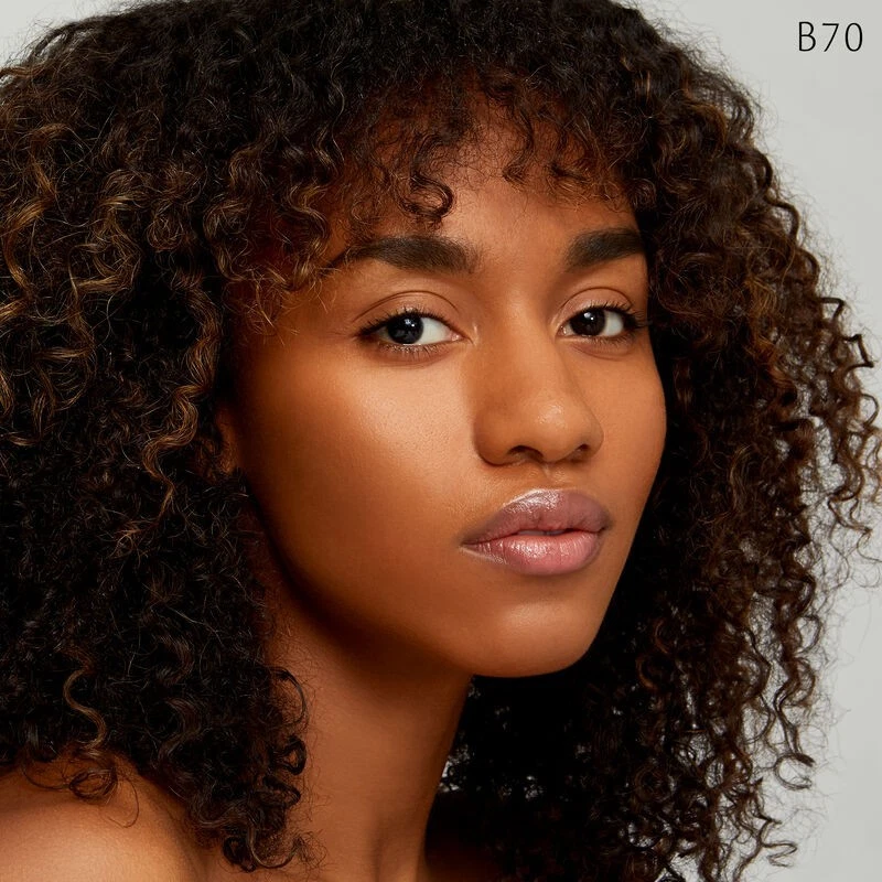 Clé de Peau Foundation–Full Size 8 Deep Shades-Women of Color, Matte/Natural SPF - Image 2 of 4