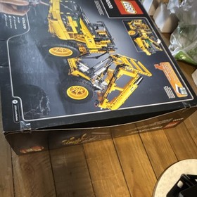 LEGO Technic Volvo L350F Wheel Loader (42030), 1636 Pieces, Remote Control