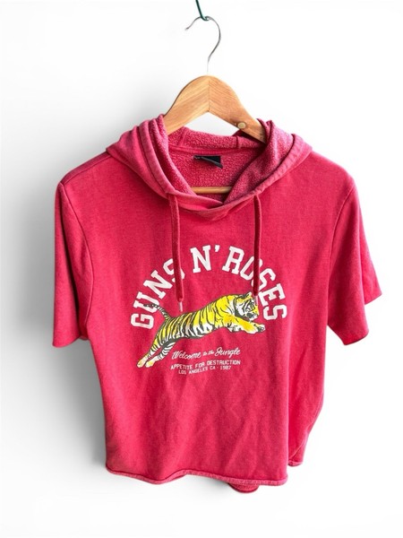 Guns N' Roses Women's L Pink Short Sleeve Pullover Hoodie Fleece Graphic