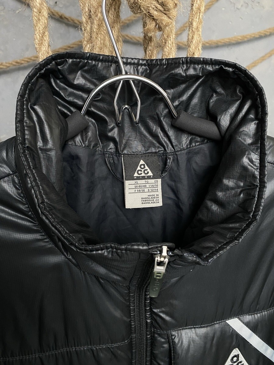 ジャケット・アウター VINTAGE NIKE ACG STORM CLAD NYLON BLACK Vintage Nike ACG Isotop Insulated Storm Fit Jacket Black Nylon