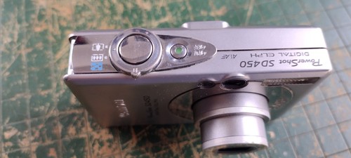 Canon PowerShot Digital ELPH SD450 Digital Elph Digital Camera - No Charger - Picture 5 of 9