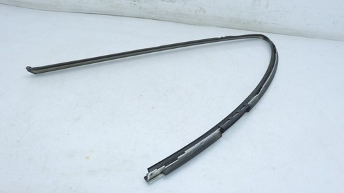 98-02 w208 MERCEDES CLK320 COUPE REAR DRIVER LH QUARTER GLASS BELT MOLDING T5203 - Picture 9 of 9