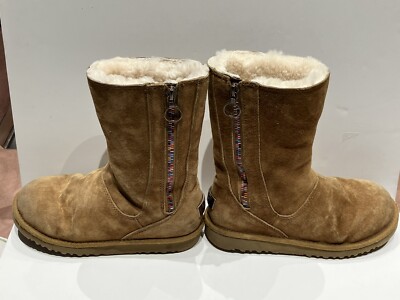UGG Australia Brown/Beige Rainbow Zip Up Short Boots S/N