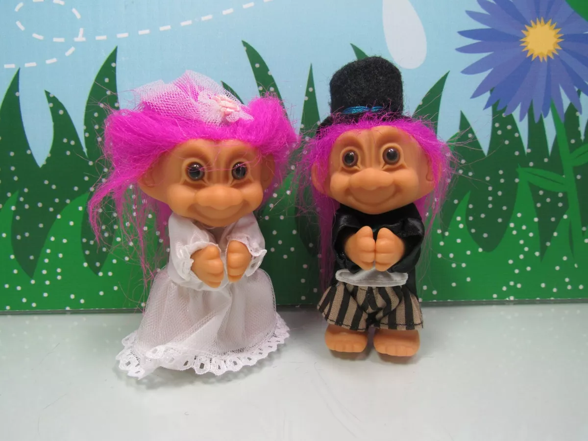 Ebay sales troll dolls