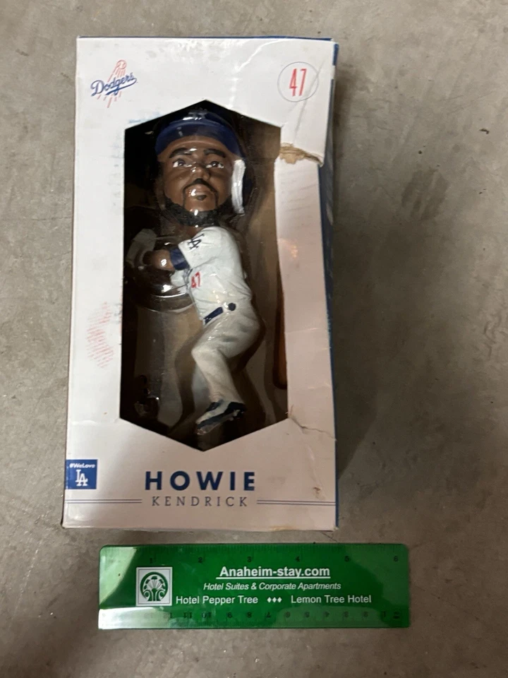 Vintage Los Angeles Dodgers Howie Kendrick Bobble Head - Image 2 of 4
