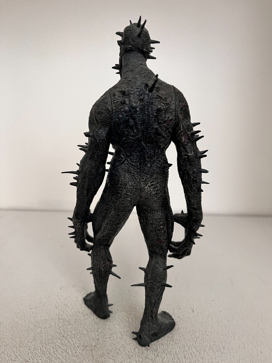 NECA RESIDENT EVIL 4 SERIES 1 REGENERATOR ACTION FIGURE