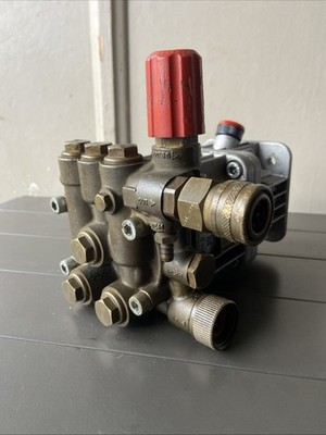 Comet AXD 3020G Pressure Washer Pump - LOW PRESSURE - PARTS OR REPAIR