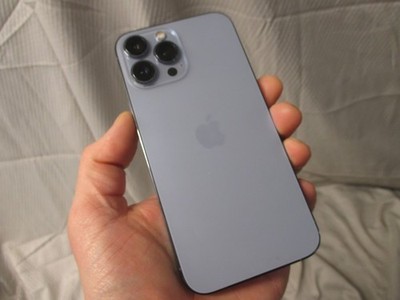 Apple iPhone 13 Pro Max 128GB | Powers On - For Parts or Repair | eBay