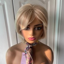 Short Brown Blonde Mix Synthetic Hair Wigs Women Soft Natural Layered Hair