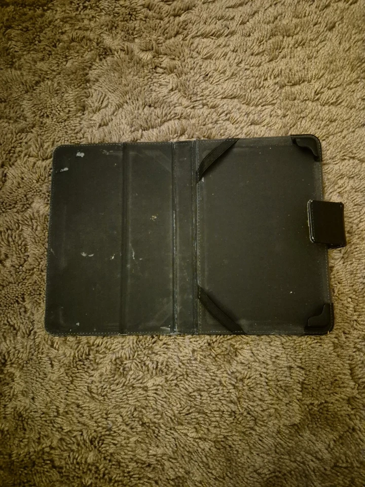 Amazon Kindle Fire HD 7 With Case Bundle - Image 3 of 4