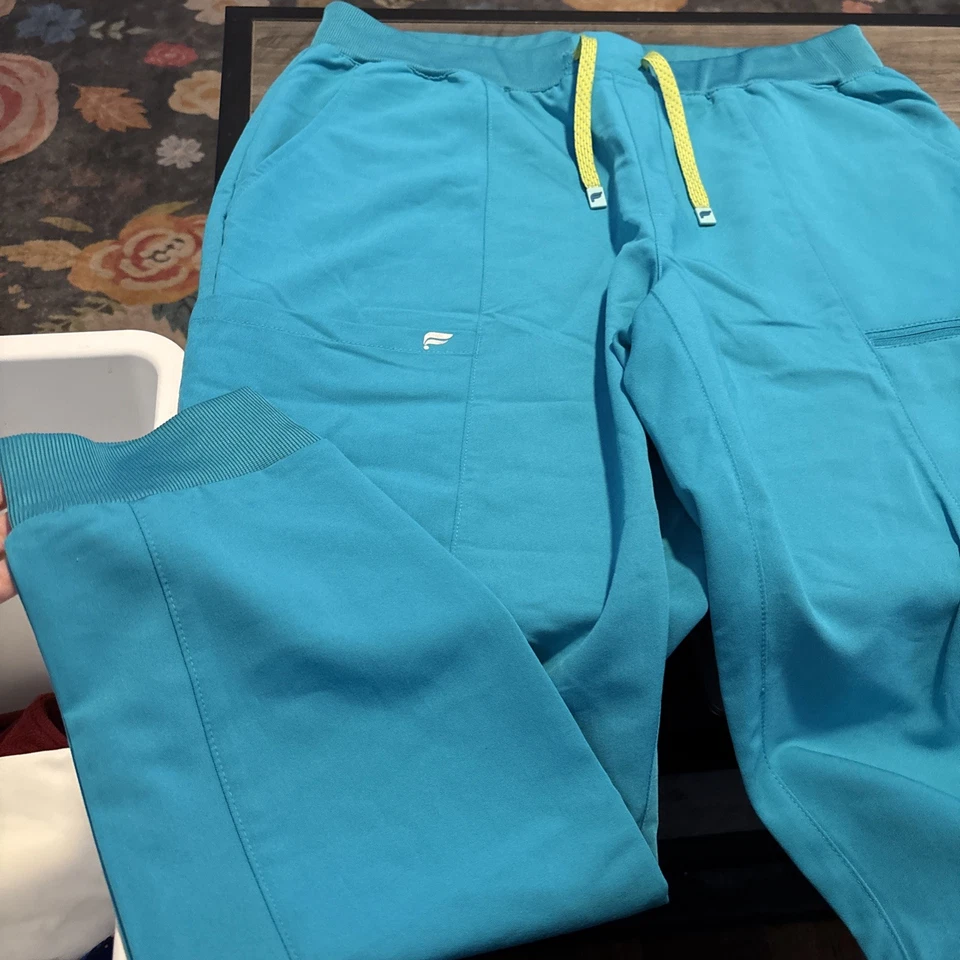 Fabletics скраб брюки женщин XL короткий зеленый по вызову бегун медицинское здравоохранение - Изображение 2 из 4