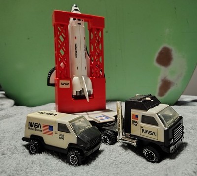 Vintage Tonka Tough NASA Space Shuttle Semi Truck Trailer Van Launch Tower 1985
