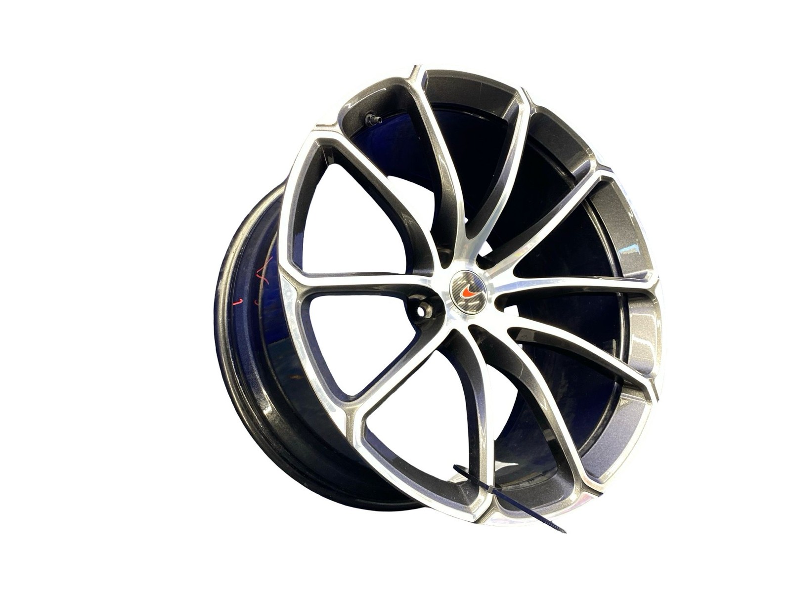 2016-2021 Mclaren 570s 20X10 5 V Spoke Wheel Rim Silver W/ Carbon Fiber Caps