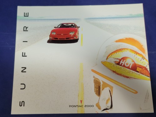 2000 Pontiac Sunfire Large Brochure SE Sedan GT Coupe 