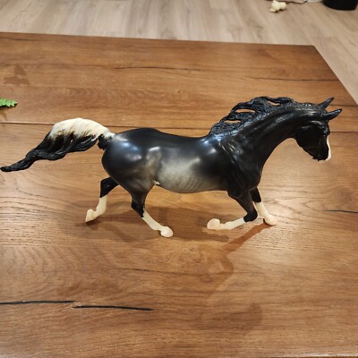 Breyer BreyerFest Special Run Horse #711262 Kaalee Black Rabicano
