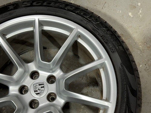 15-18 PORSCHE MACAN REAR WHEEL & TIRE 20x10 BBS PIRELLI 295/40R20 95B601025BJ - Picture 4 of 12
