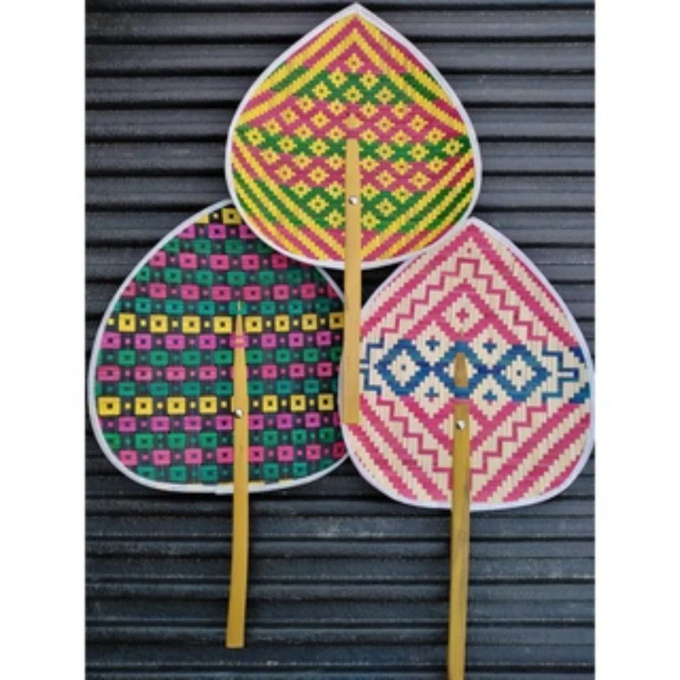Ventilador Bambú Tailandés Mano Multicolor Enfriamiento Mosquitos Repelente Regalo Recuerdo De Colección Foto 4 de 4