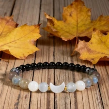 Selenite Labradorite White Moonstone Bracelet with Moon-shaped Mother of Pear